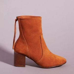 BNWOB Anthropologie Farylrobin cognac suede booties